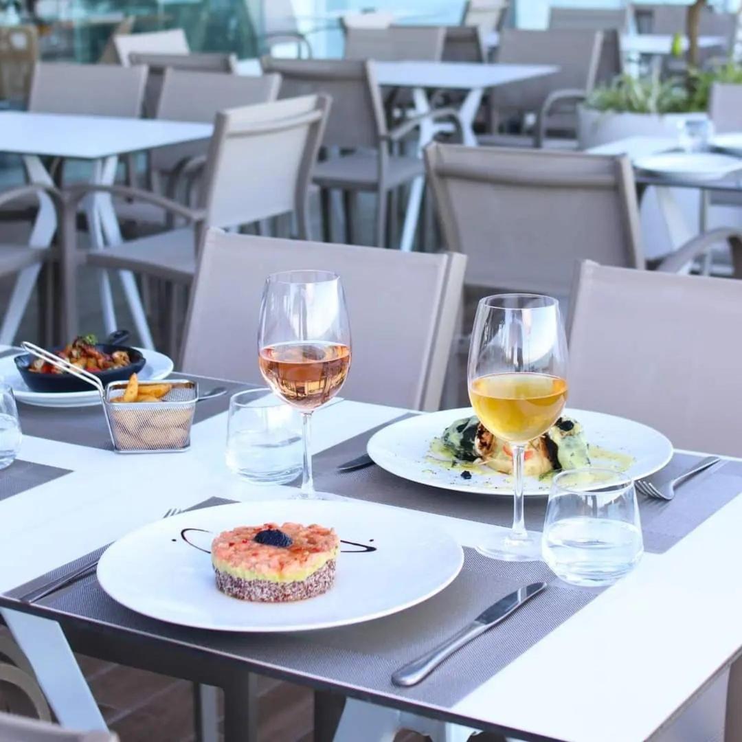 La Tour Blanche Hotel Гамарт Екстериор снимка