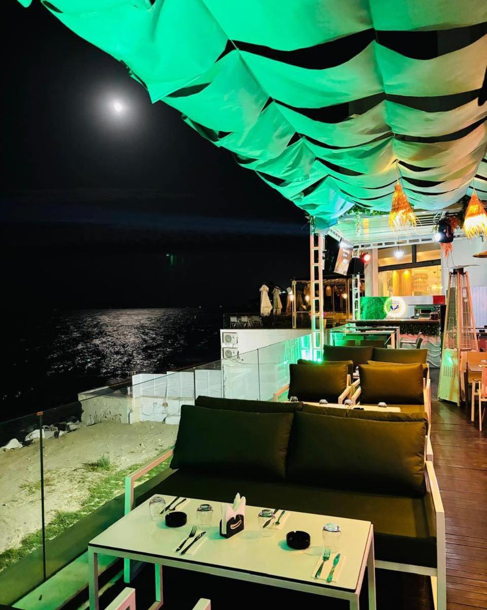 La Tour Blanche Hotel Гамарт Екстериор снимка