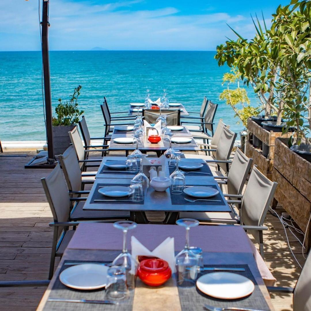La Tour Blanche Hotel Гамарт Екстериор снимка