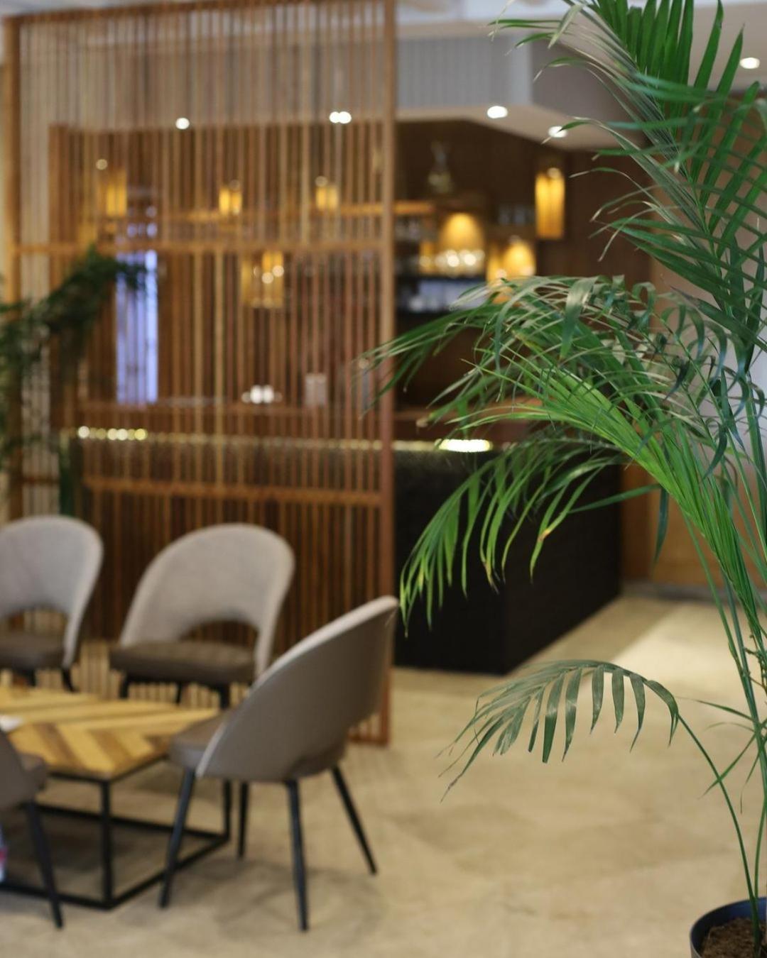 La Tour Blanche Hotel Гамарт Екстериор снимка
