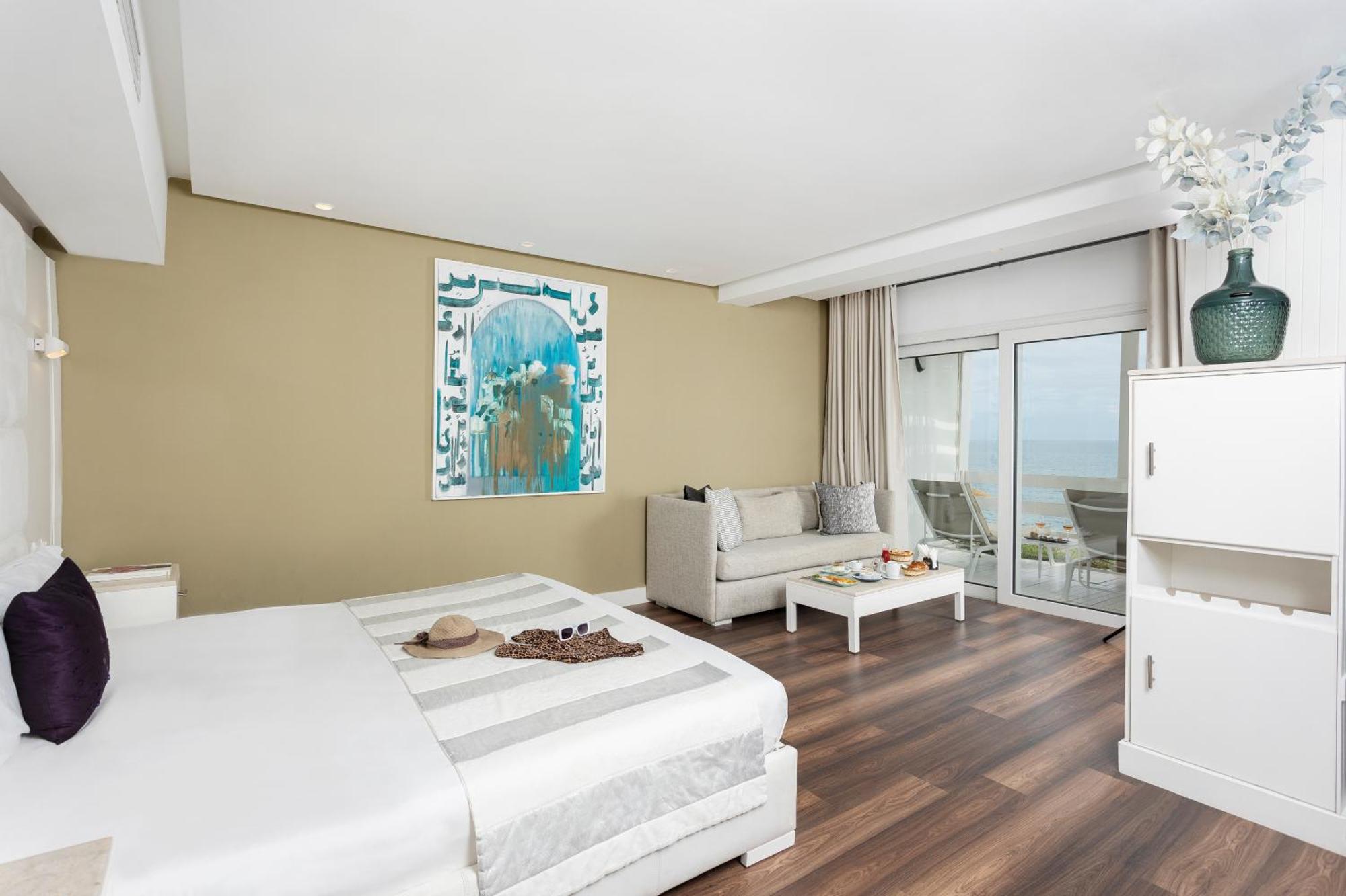 La Tour Blanche Hotel Гамарт Екстериор снимка