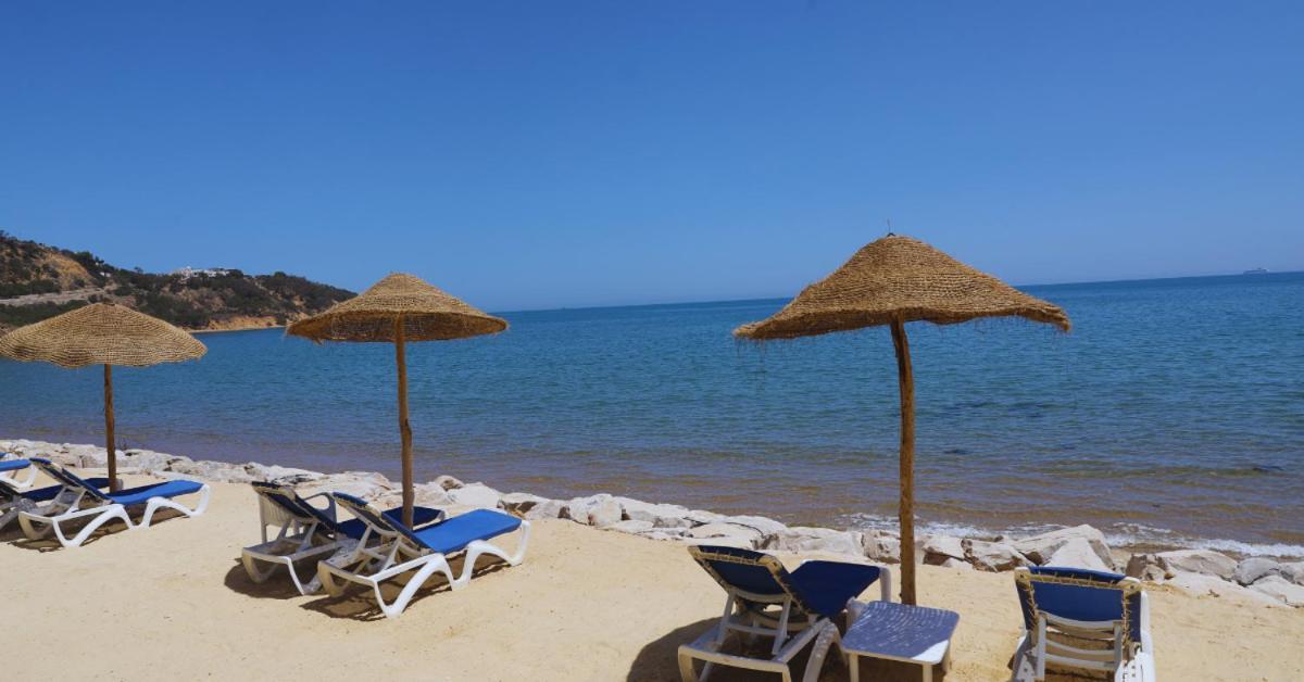 La Tour Blanche Hotel Гамарт Екстериор снимка