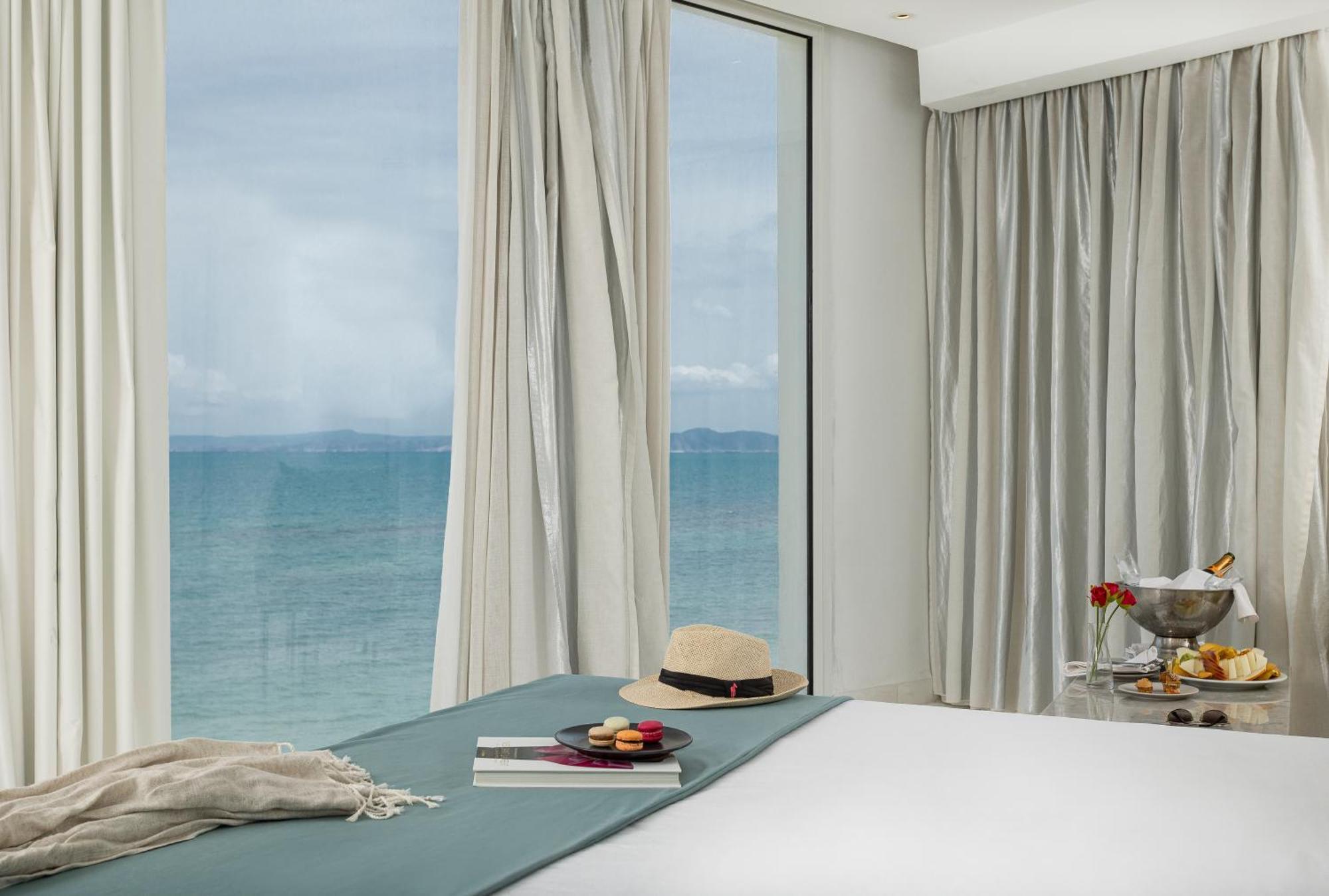 La Tour Blanche Hotel Гамарт Екстериор снимка